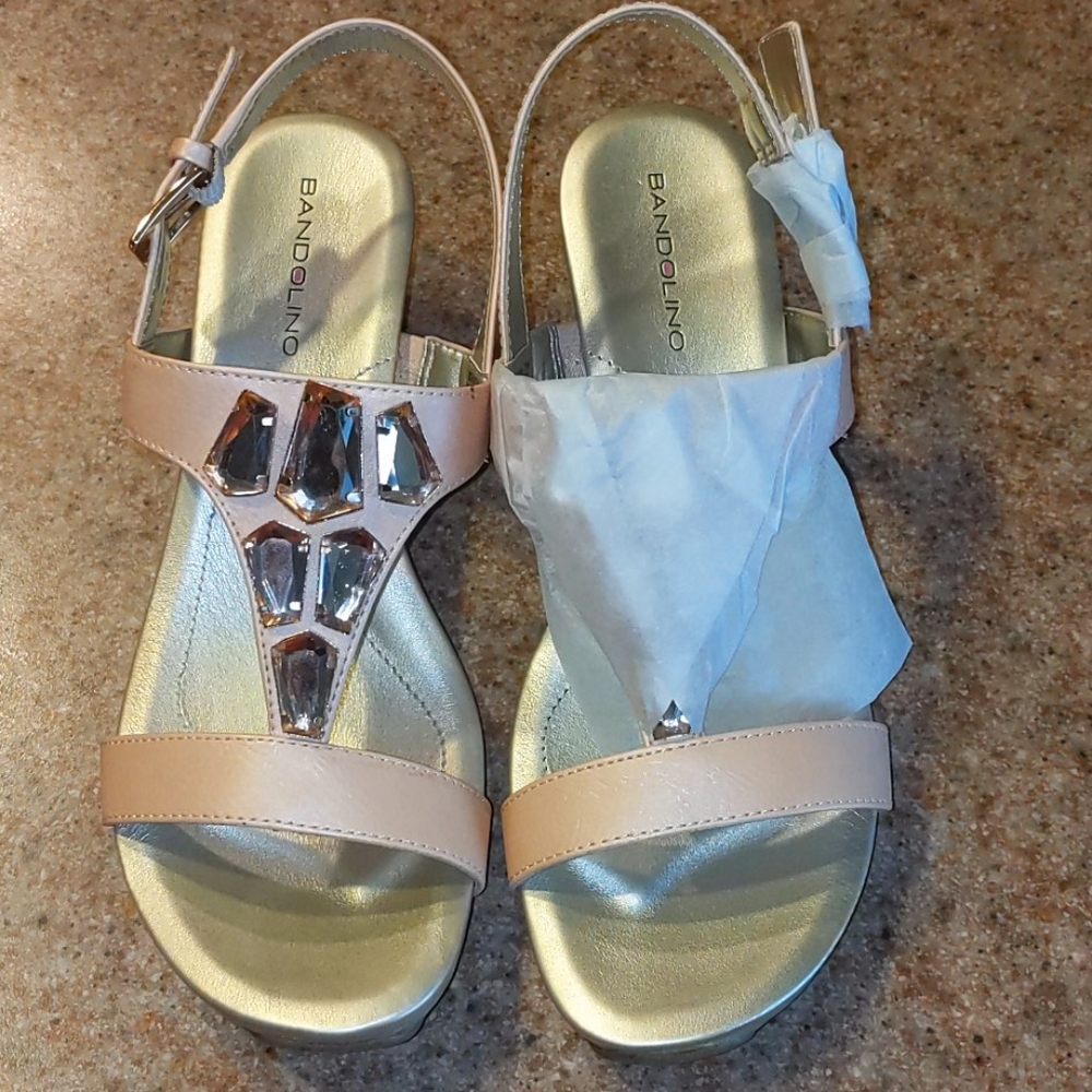 Bandolino Hopton Jeweled Pink Wedge Sandals 7.5